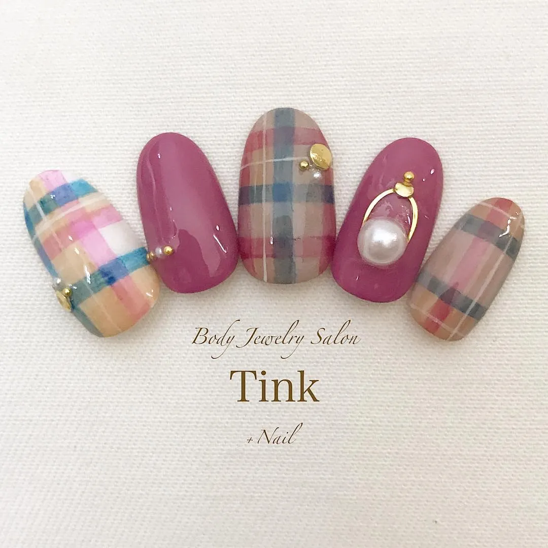 Mauve/Plum and Multicolor Plaid with Pearl-Like Charm