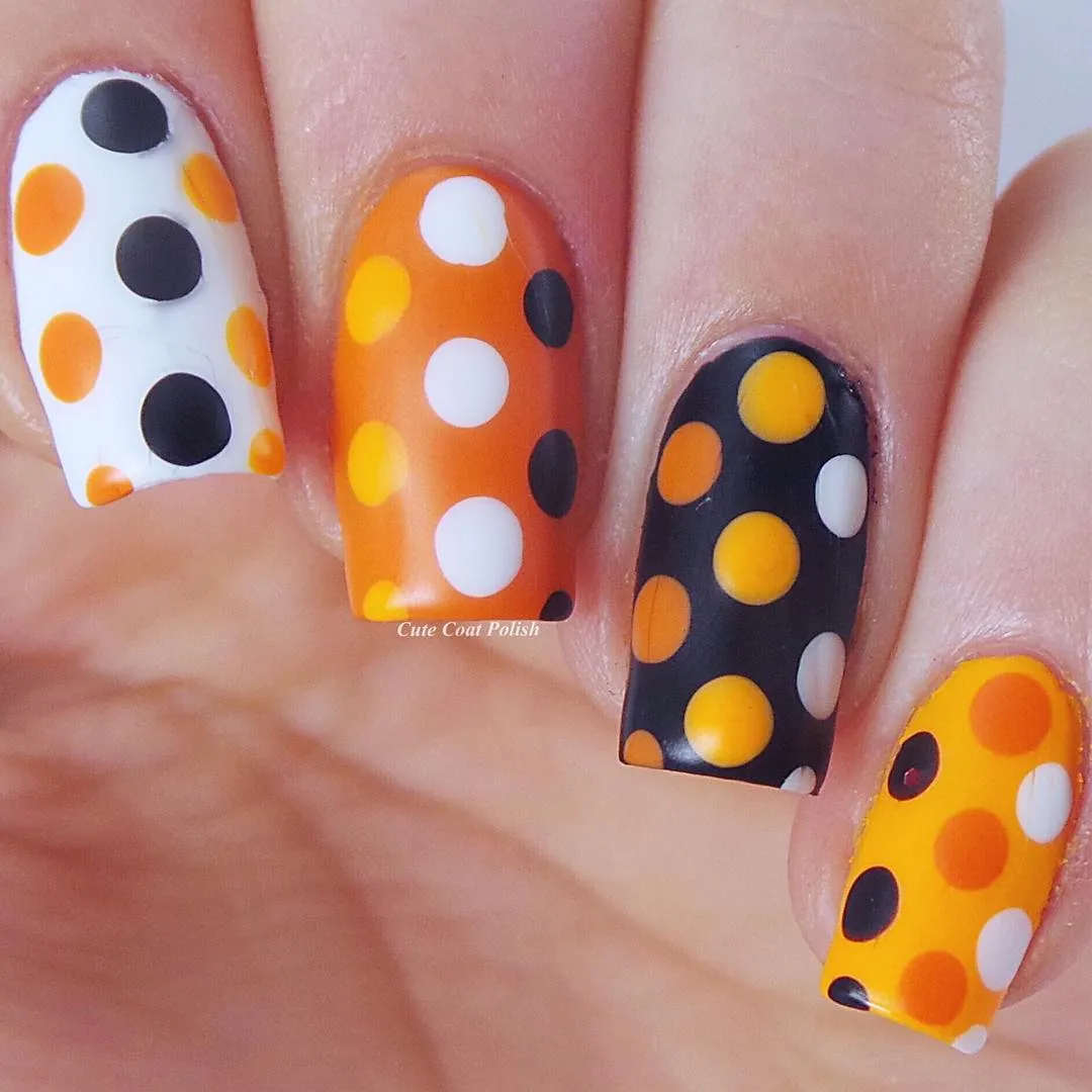 Halloween polka-dot mix