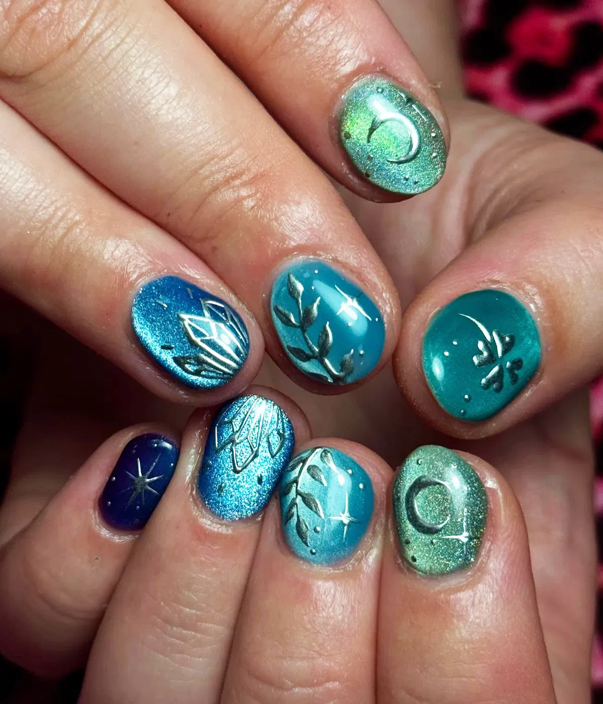 Teal-to-blue celestial and botanical mix