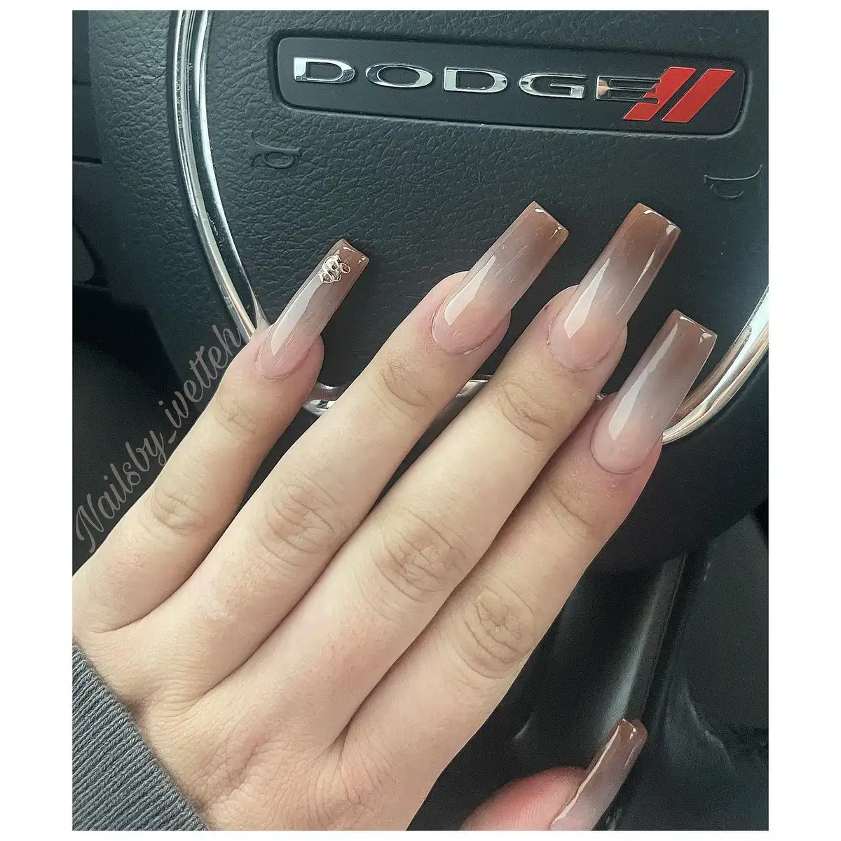 Long square nude-to-brown ombre