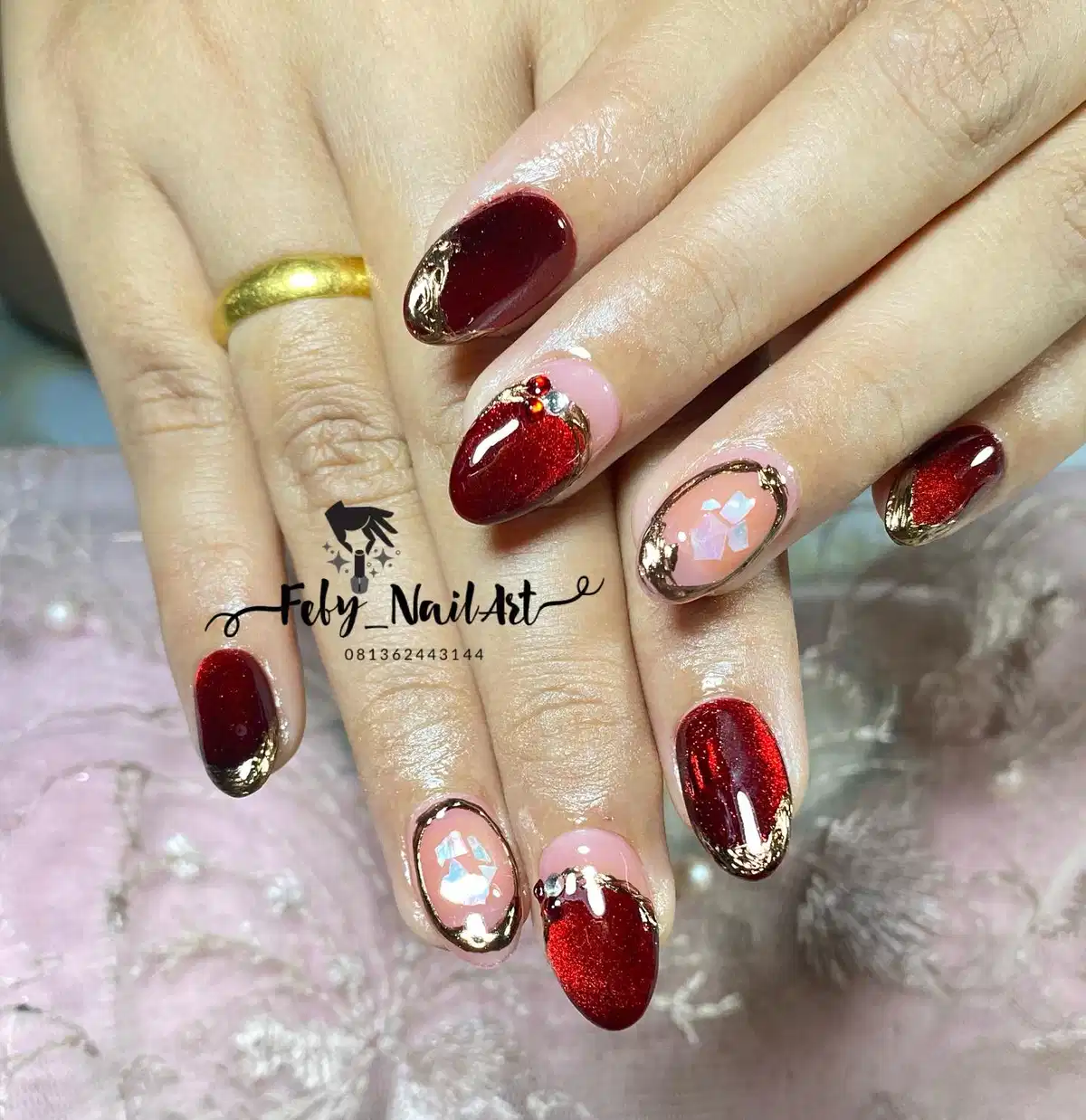 Maroon and pink mix with gold edging and iridescent accents