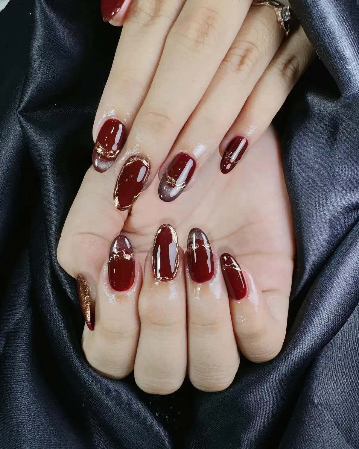 Maroon set with gold outlines and smoky gray tips