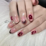 🍂 17 Maroon Glitter Nails You’ll Want to Save for Your Next Fall Manicure Fashion image by @chii.nails