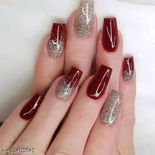 Coffin maroon with silver full nails and gradients