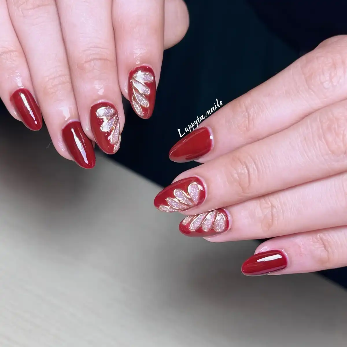 Maroon set with gold glitter diagonal accents
