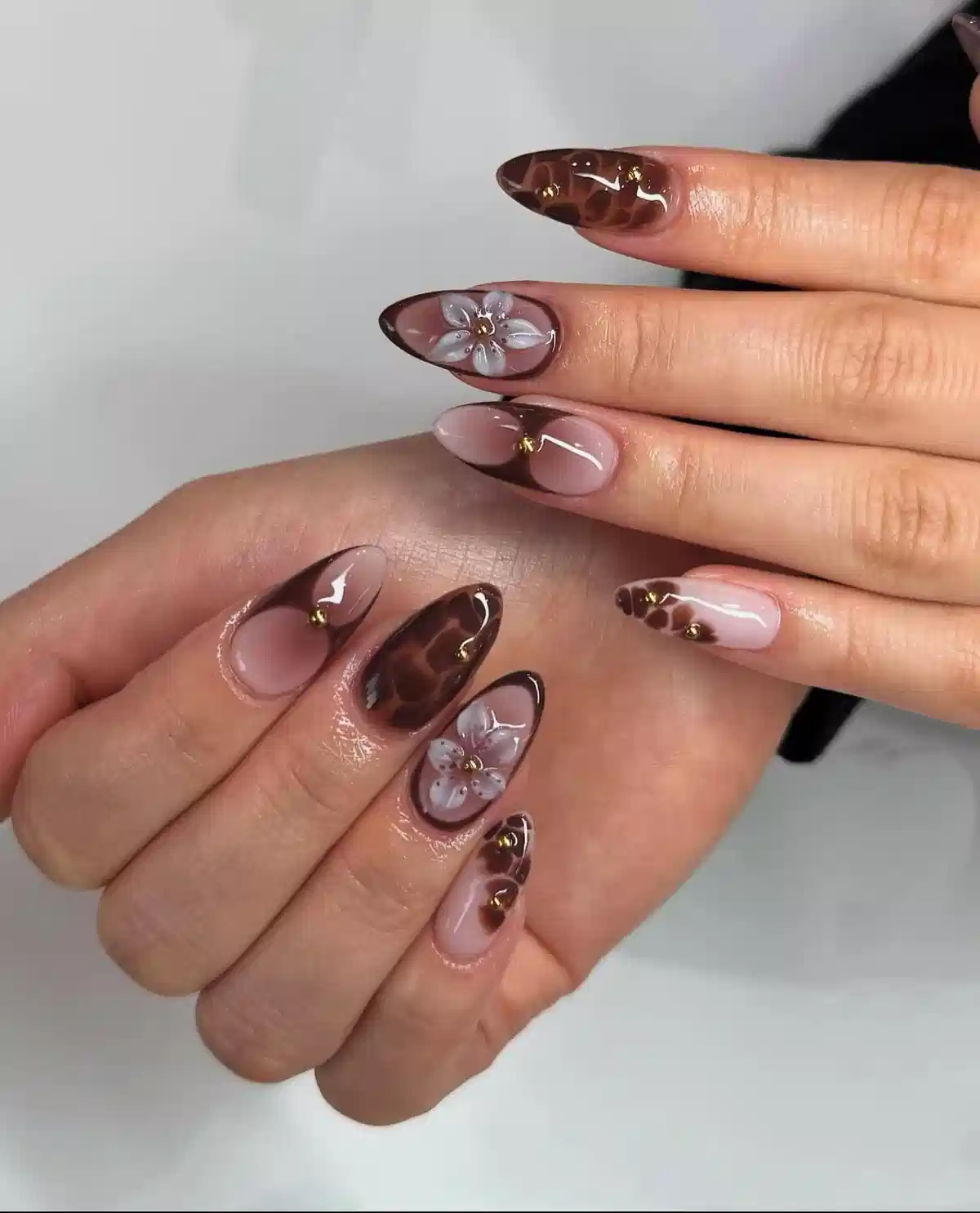 Brown marble with 3D white flowers and gold studs