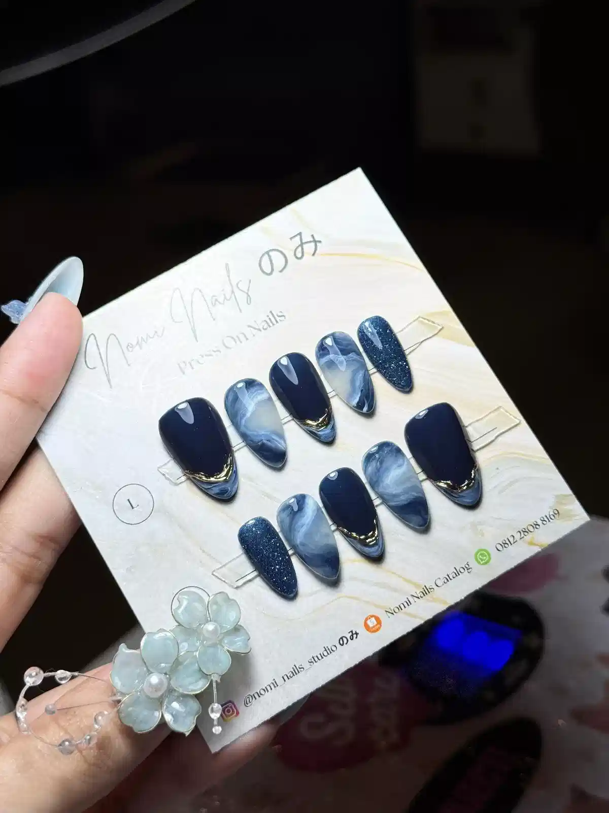 Navy and marble set with gold tip accents