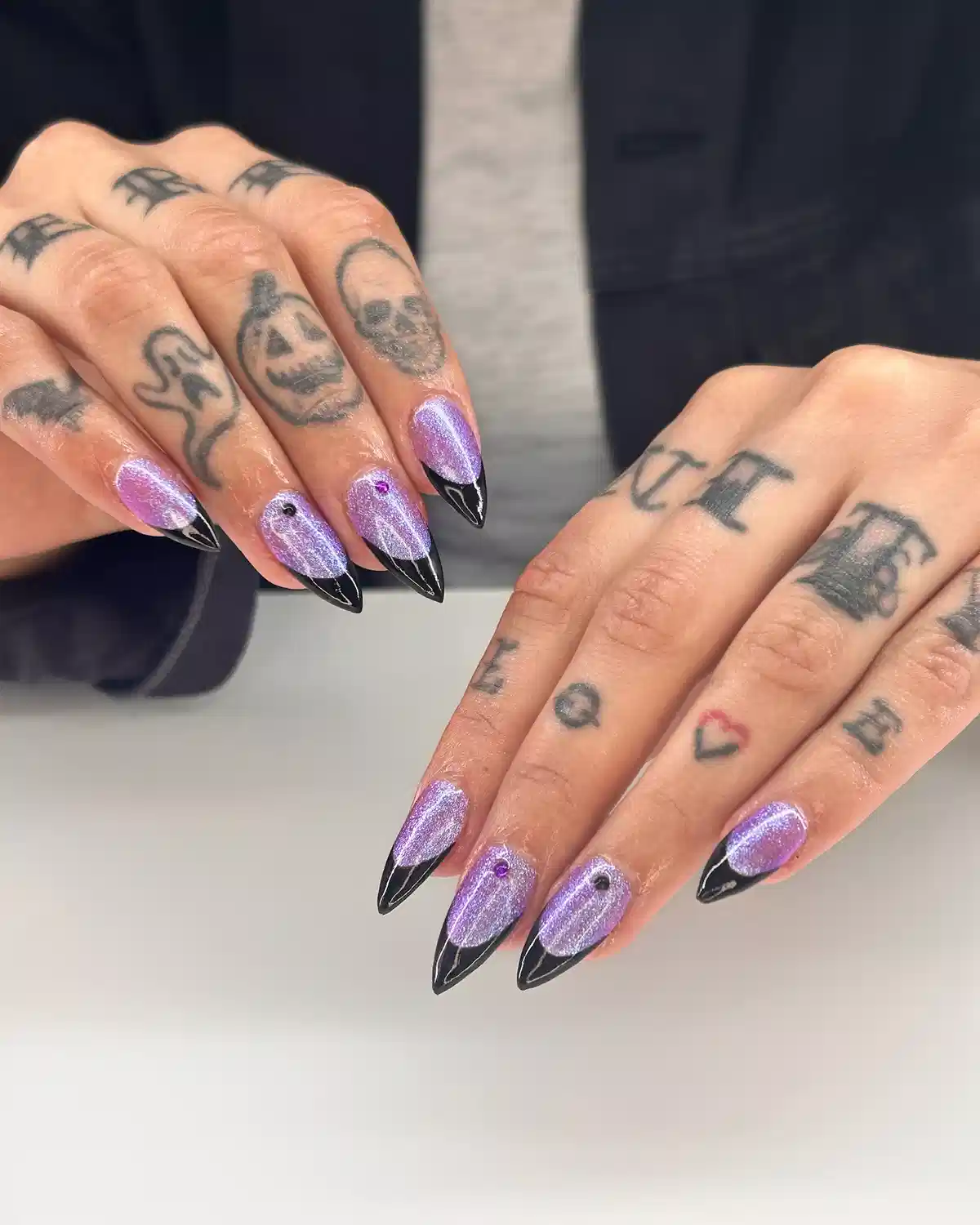 Lilac Shimmer with Black Pointed French Tips
