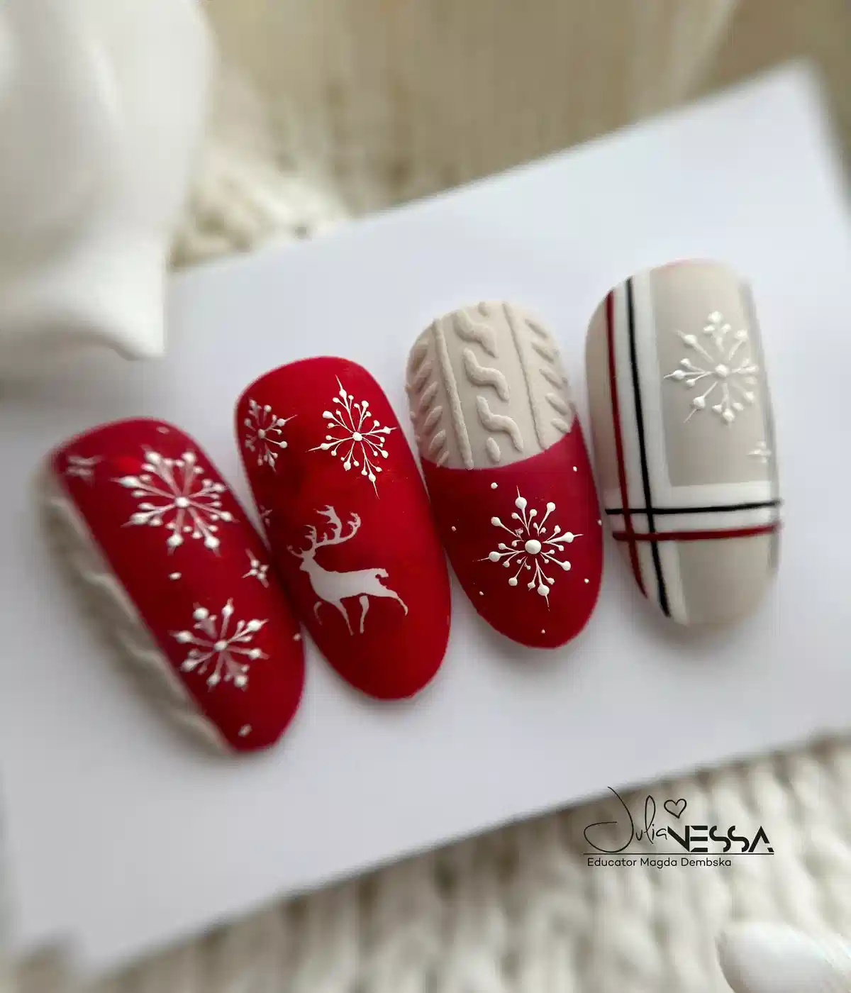 Red Snowflakes and Deer with a Gray Plaid Accent Tip